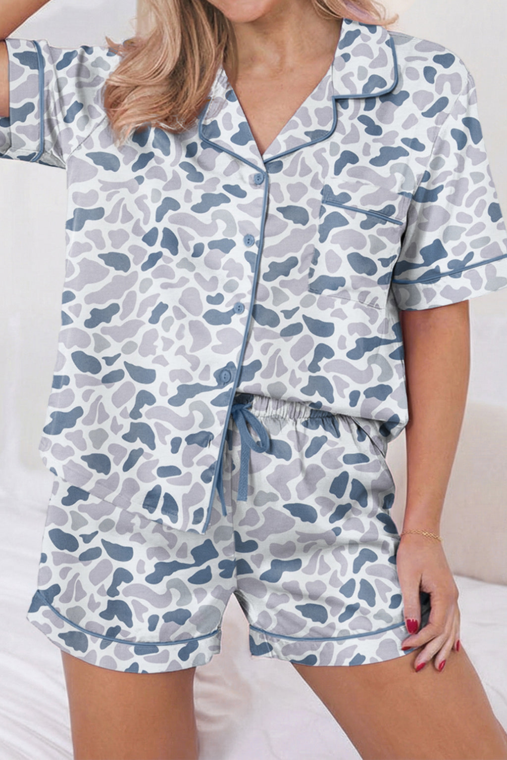Beige Camouflage Print Lapel Shirt Drawstring 2pcs Short Pajama Set