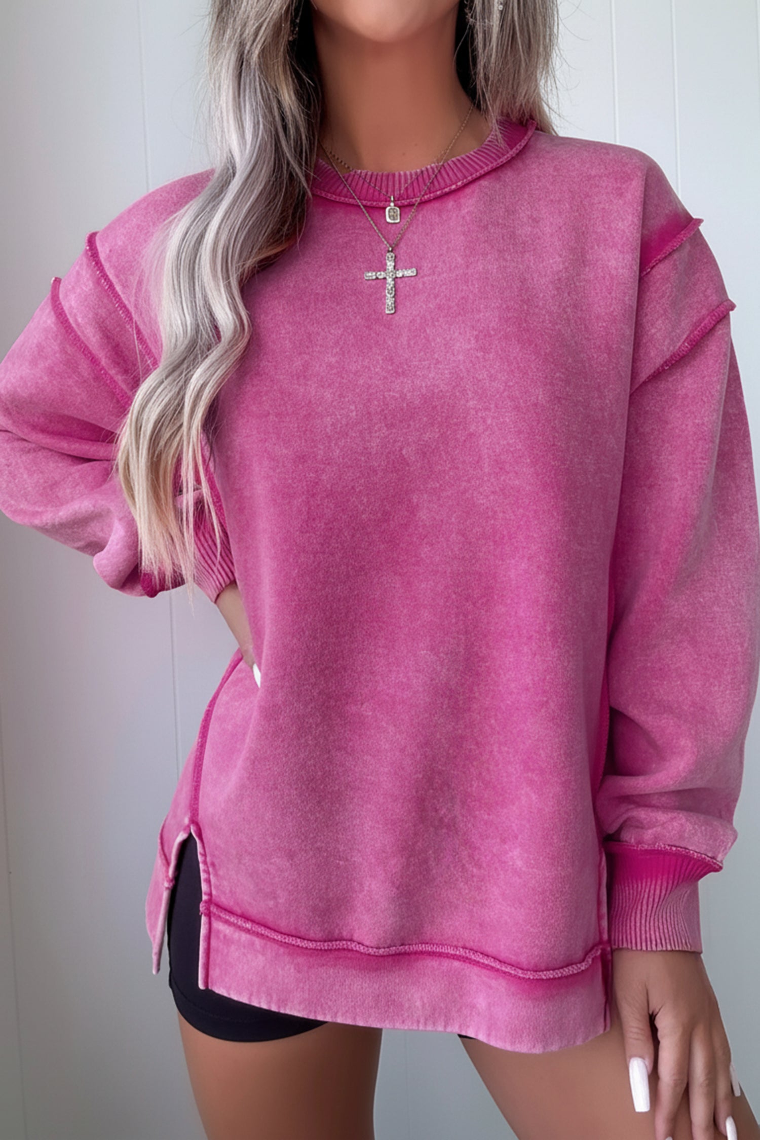 Red Sandalwood Mineral Wash Exposed Seam Side Slit Sweatshirt