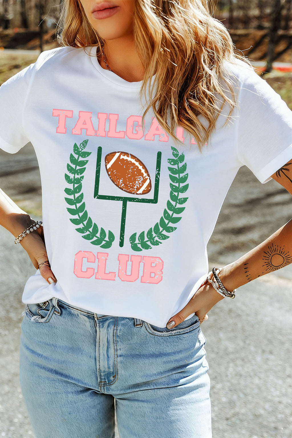 White TAILGATE CLUB Casual Round Neck Game Day T Shirt