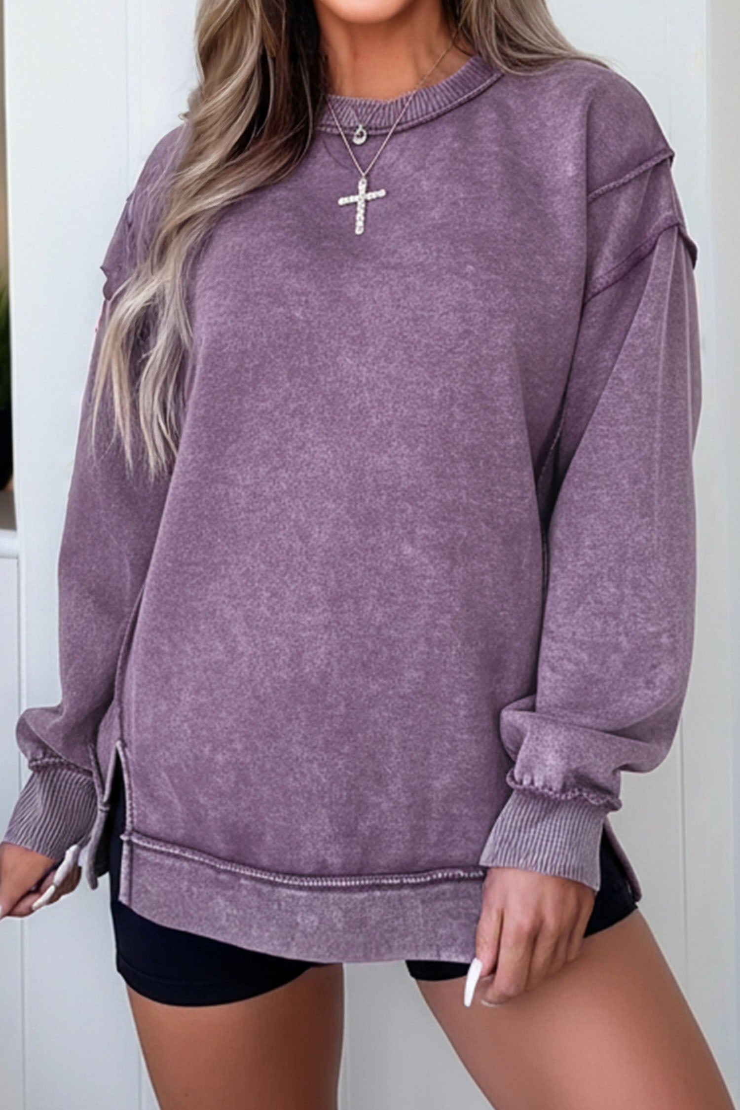 Red Sandalwood Mineral Wash Exposed Seam Side Slit Sweatshirt