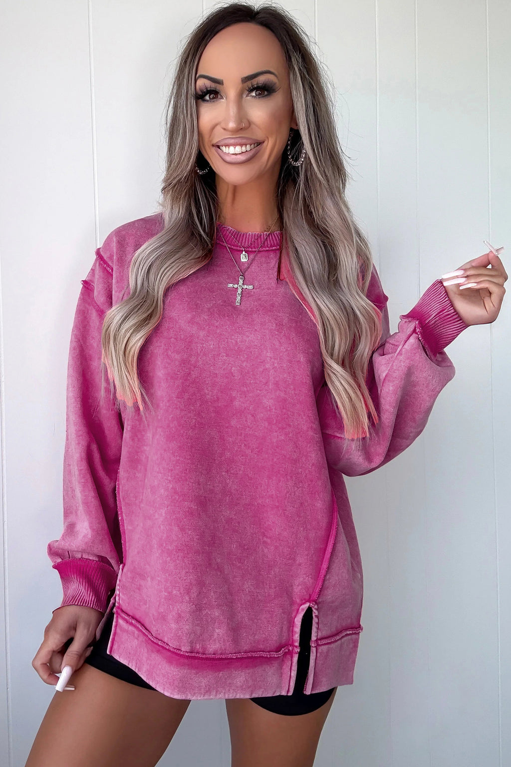 Red Sandalwood Mineral Wash Exposed Seam Side Slit Sweatshirt