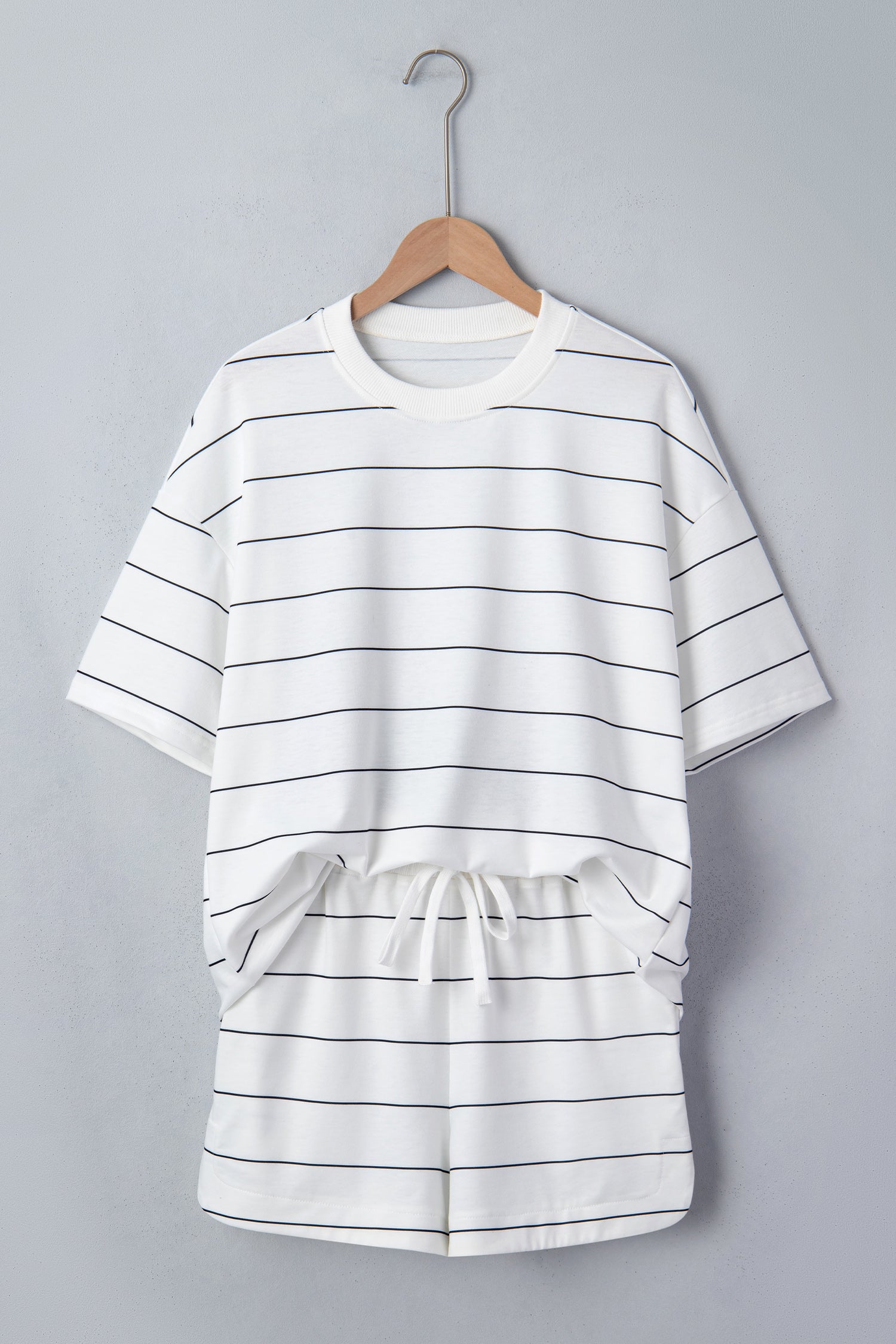 White Stripe Half Sleeve Tee Drawstring Shorts 2pcs Set