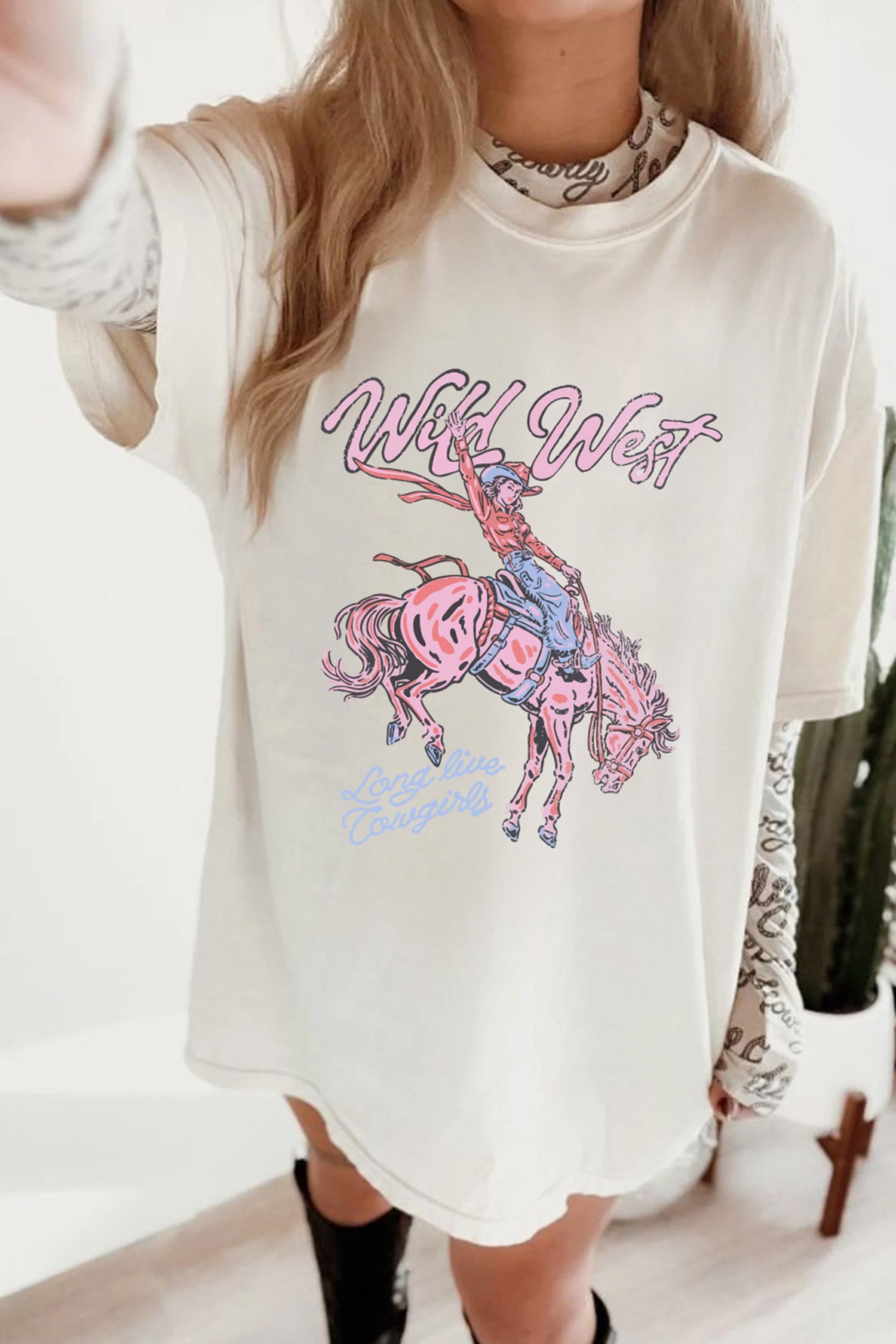 White Wild West Cowgirl Rodeo Graphic Tunic Tee